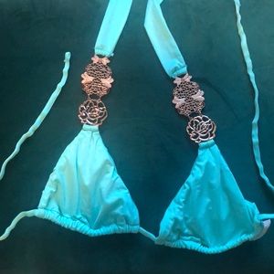 Beach Bunny Mint and Rose gold top size M